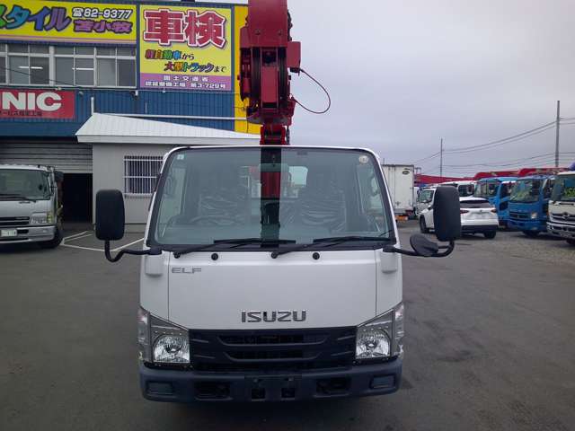 Isuzu Elf 2