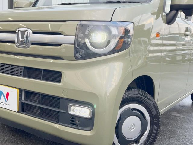 Honda N-VAN 12