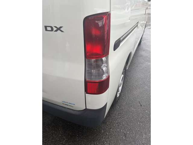 Toyota Light Ace Van 11