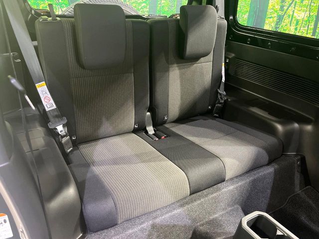 Suzuki Jimny 10