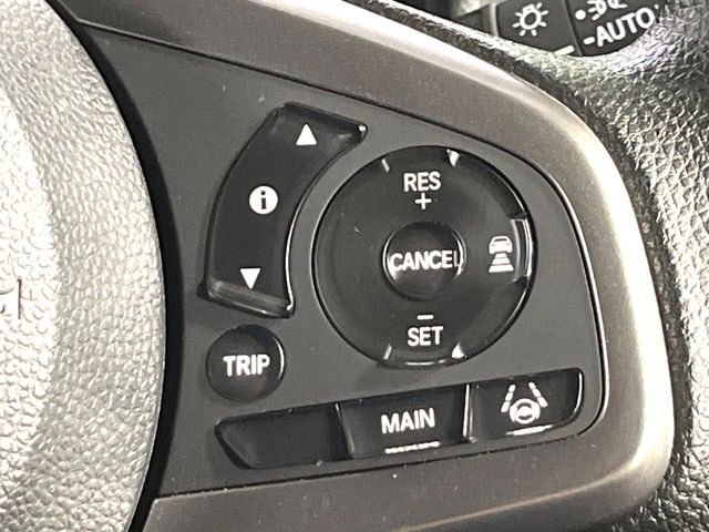 Honda N-VAN 8