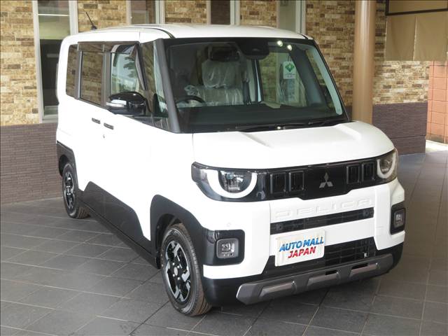 Mitsubishi Delica Mini 6