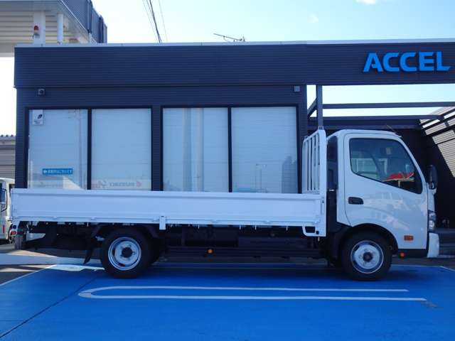 Toyota Toyoace 11