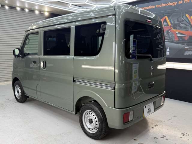 Suzuki Every 8