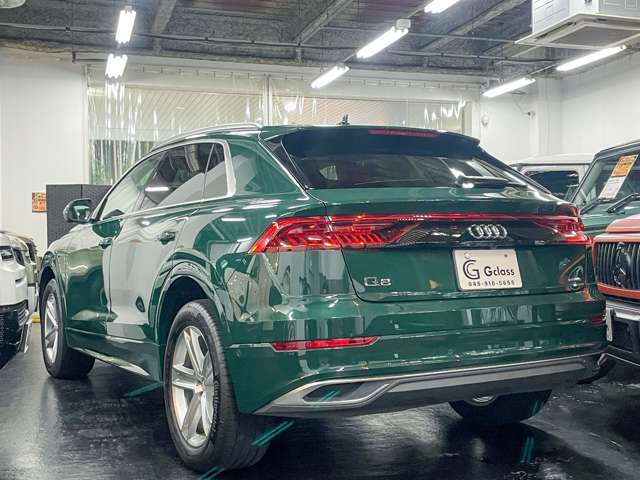 Audi Q8 5