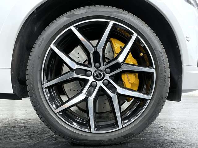 Volvo XC60 5