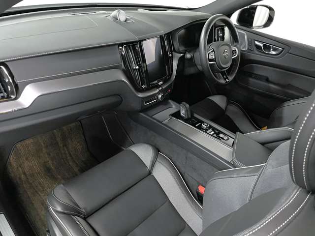 Volvo XC60 7
