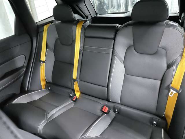 Volvo XC60 10