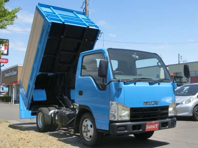 Isuzu Elf 11