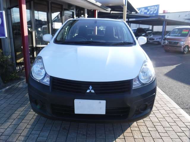 Mitsubishi ランサーカーゴ 4