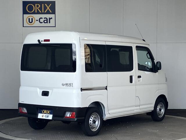 Daihatsu Hijet Cargo 3
