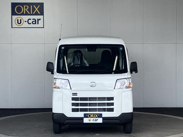 Daihatsu Hijet Cargo 4