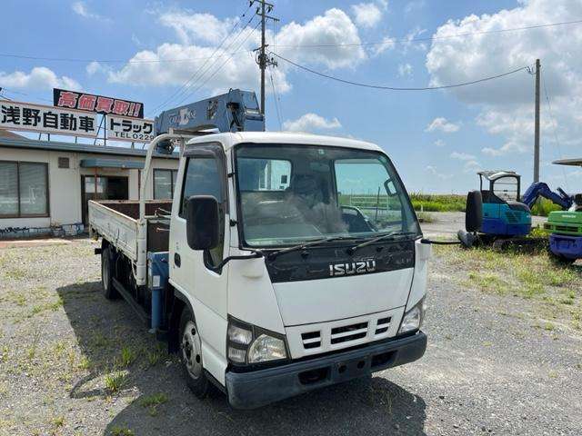 Isuzu Elf 3