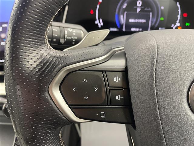 Lexus NX 9