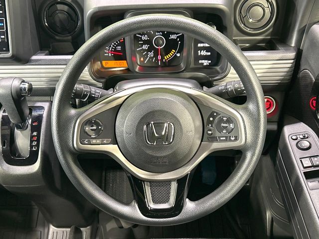 Honda N-VAN 11