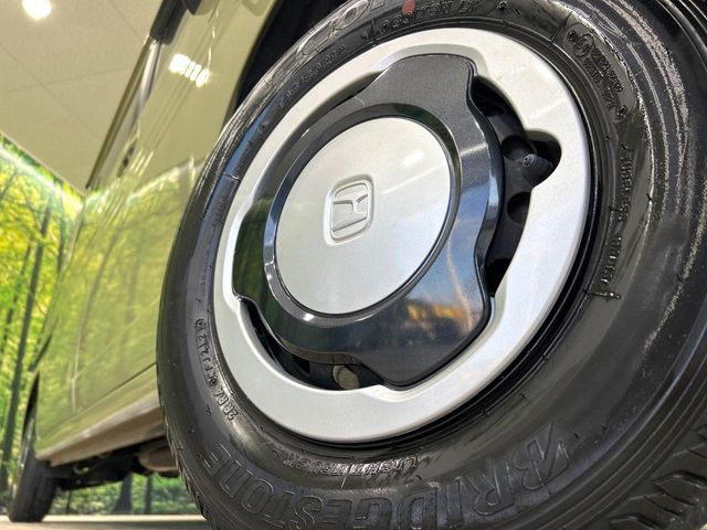 Honda N-VAN 12