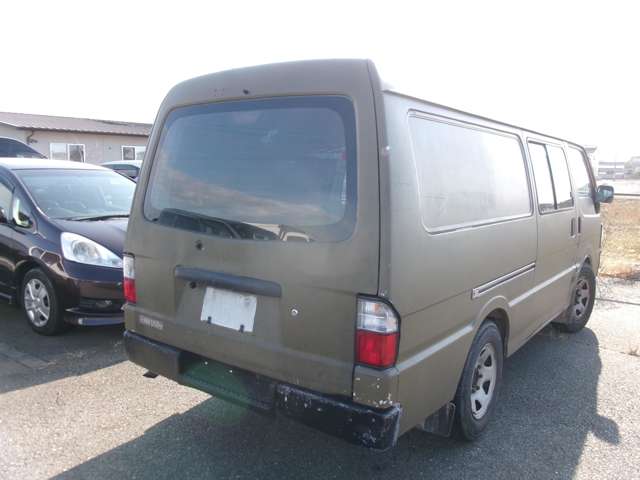 Mitsubishi デリカカーゴ 4