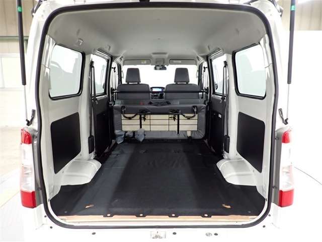 Toyota Town Ace Van 12