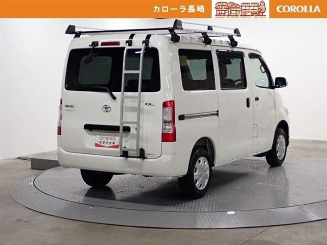 Toyota Town Ace Van 5