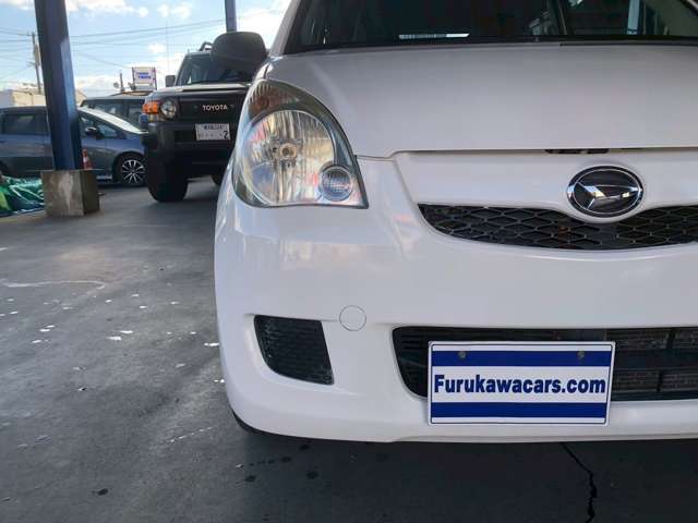 Daihatsu Mira 10