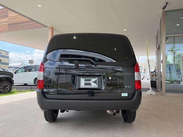 Toyota Probox Van 12