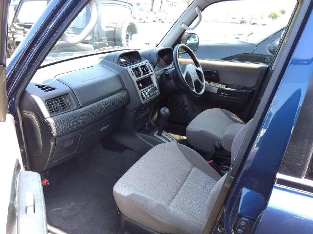 Mitsubishi Pajero iO 3