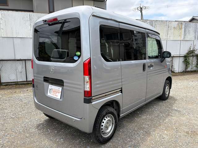 Honda N-VAN 10