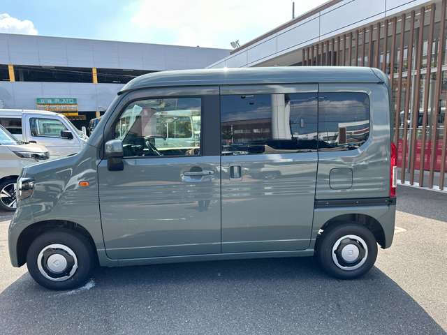 Honda N-VAN 12