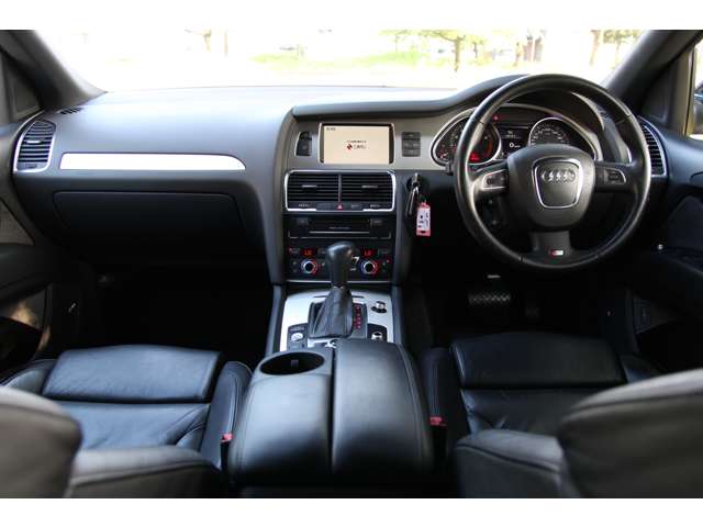 Audi Q7 2