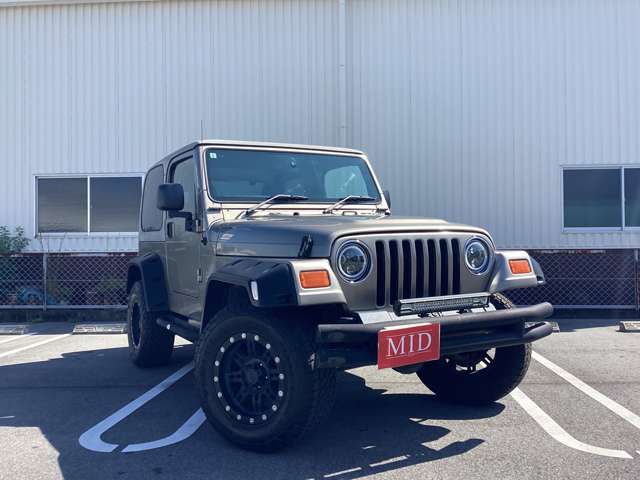 Jeep Wrangler 2