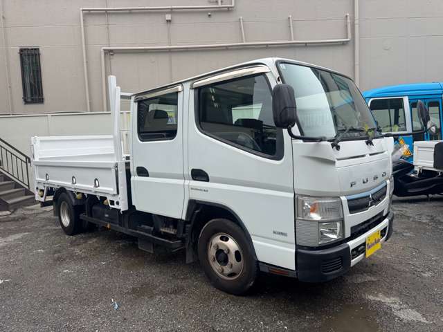Mitsubishi Fuso Canter 4