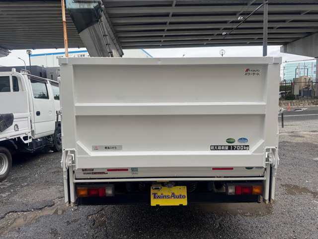 Mitsubishi Fuso Canter 6