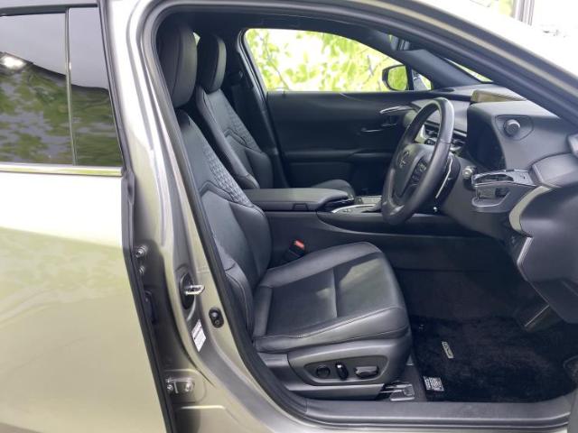 Lexus UX 2
