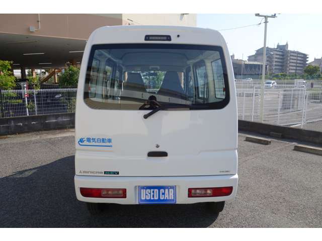 Mitsubishi Minicab MiEV 8