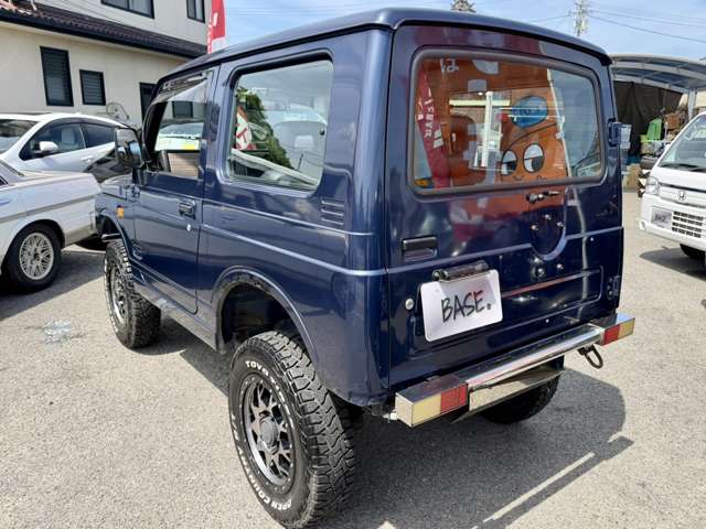Suzuki Jimny 10