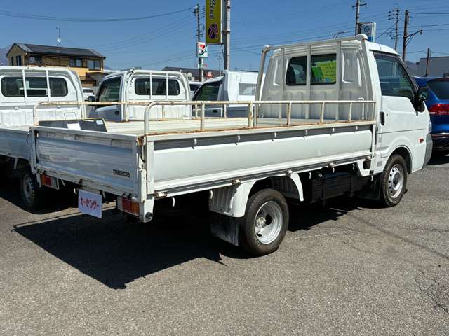 Mazda Bongo Truck 5