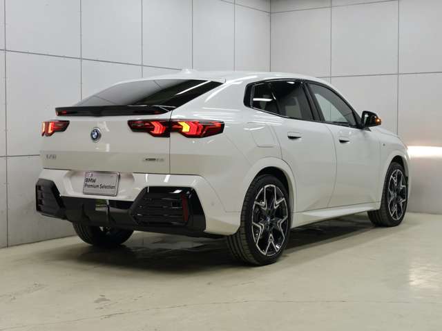 BMW iX2 2