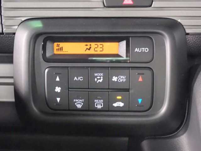 Honda N-VAN 12