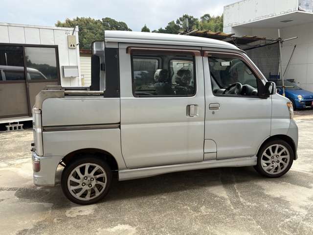 Daihatsu Hijet Deck Van 8