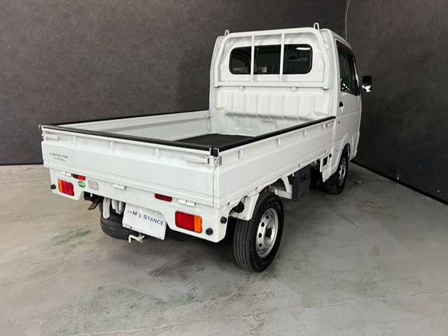 Mitsubishi Minicab Truck 9