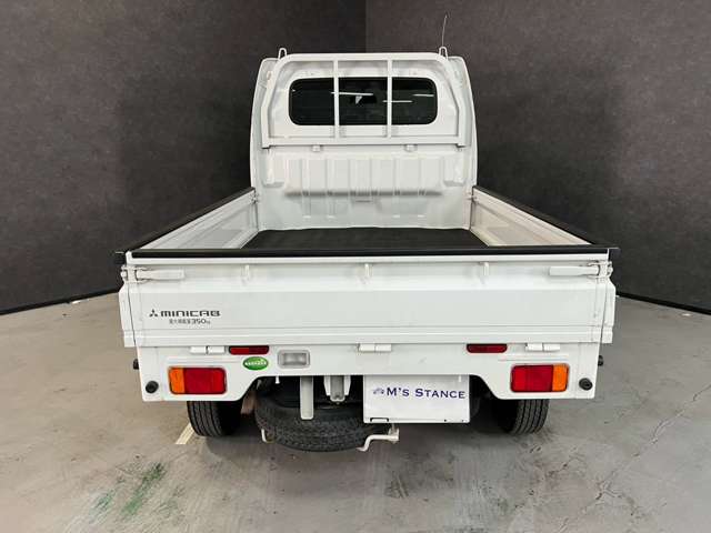 Mitsubishi Minicab Truck 10