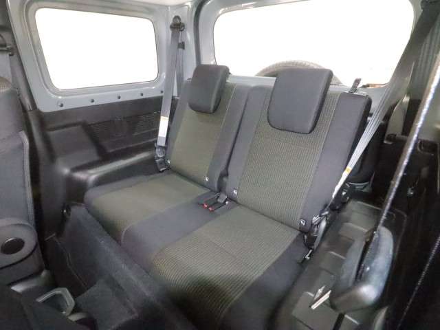 Suzuki Jimny 8