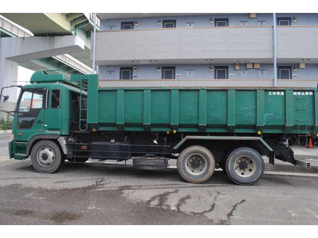 Hino Profia 11