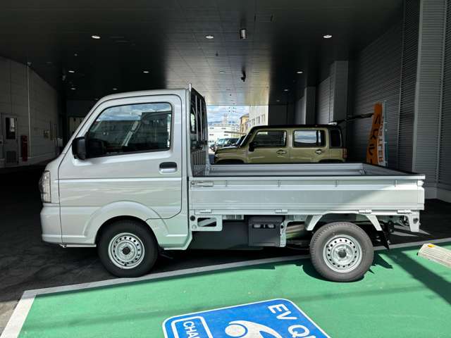 Suzuki Carry 2