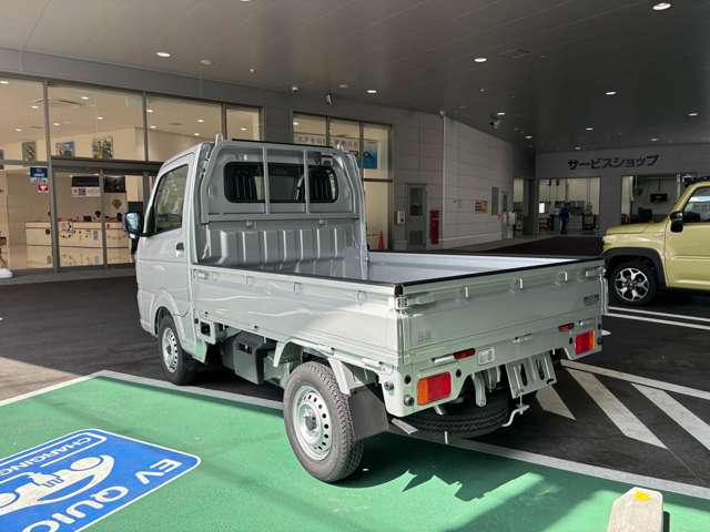 Suzuki Carry 3