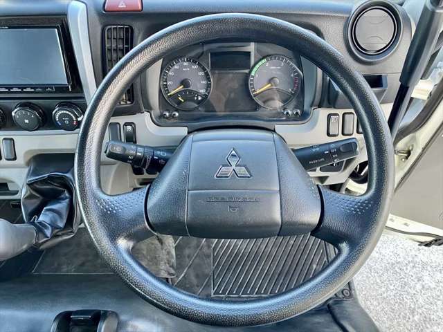 Mitsubishi Fuso Canter 4