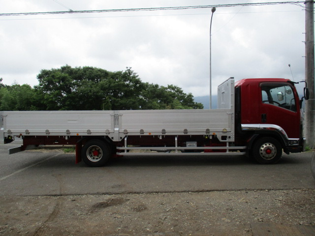 Isuzu Forward 4