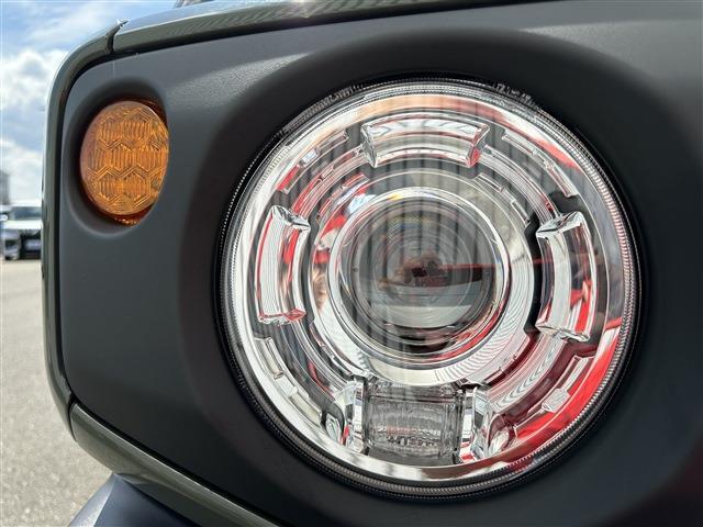 Suzuki Jimny 9