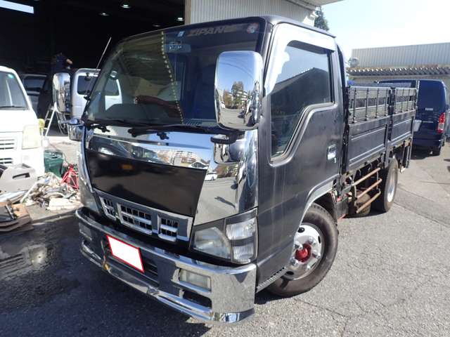 Isuzu Elf 3