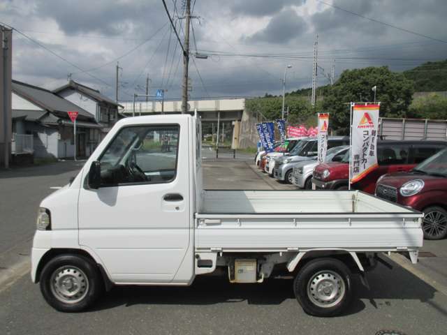 Mitsubishi Minicab Truck 9